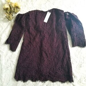 Cupcakes & Cashmere Aubergine Cold Shoulder Banded
